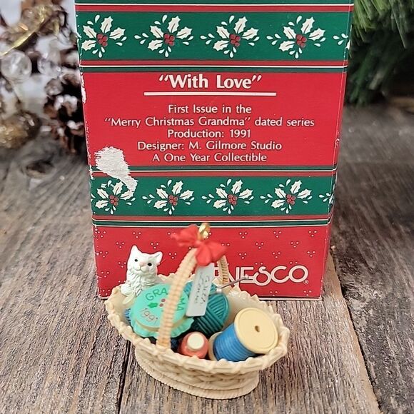 Vintage " With Love " Miniature Christmas ornament by Enesco - Picture 3 of 7